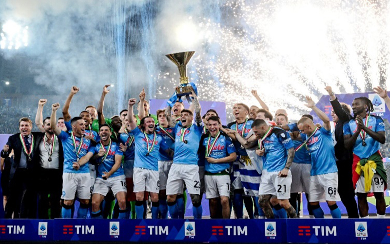 Vì sao Italia mạnh ở Euro nhưng yếu ở World Cup?